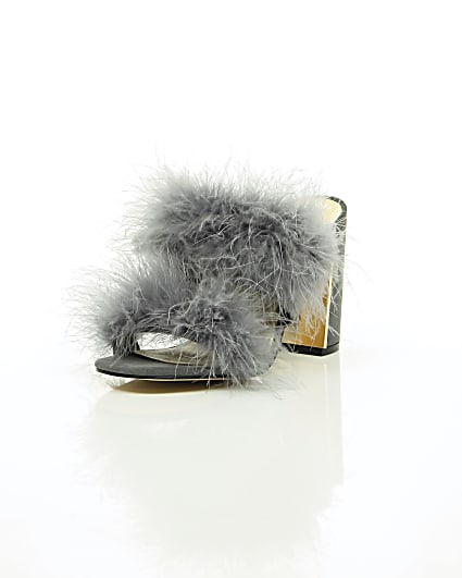 360 degree animation of product Grey faux fur block heel mules frame-1