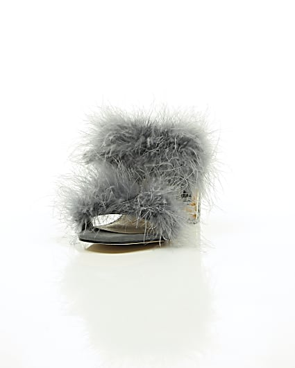 360 degree animation of product Grey faux fur block heel mules frame-2