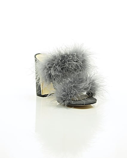 360 degree animation of product Grey faux fur block heel mules frame-6