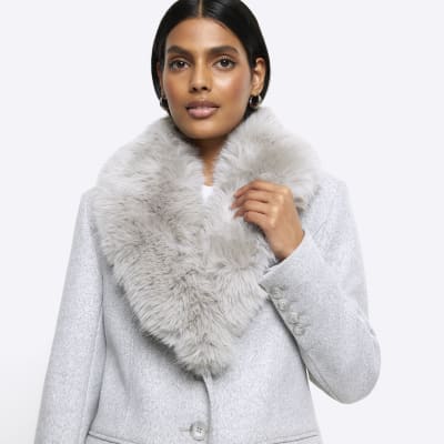 Grey fur outlet collar coat