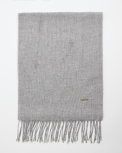 Grey fine knit scarf