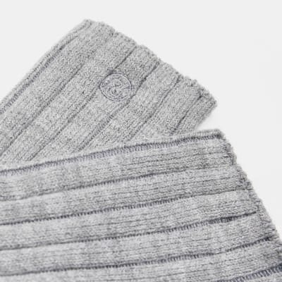Grey knit ankle socks River Island