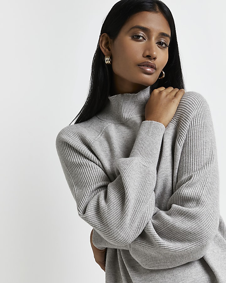 Grey knitted jumper