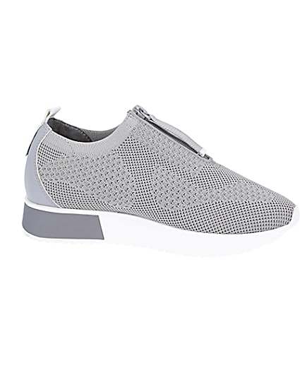 360 degree animation of product Grey knitted runner trainers frame-16