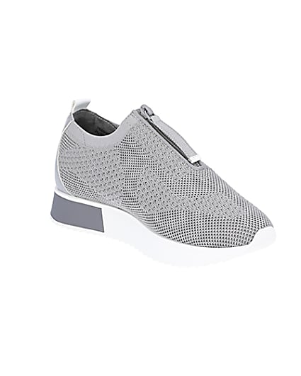 360 degree animation of product Grey knitted runner trainers frame-18
