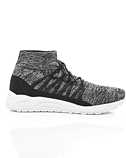 360 degree animation of product Grey knitted sports trainers frame-9