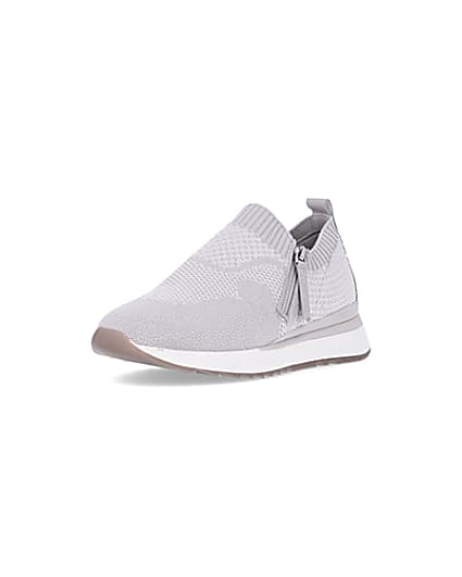 360 degree animation of product Grey knitted trainers frame-0