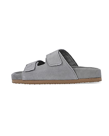 360 degree animation of product Grey NUSHU suede sandals frame-4