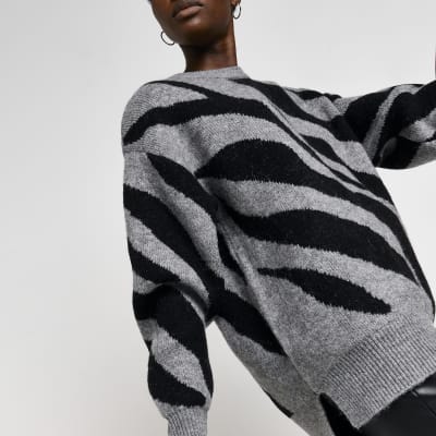 Grey oversized animal print jumper