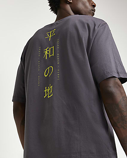 Grey Oversized fit japanese graphic t-shirt