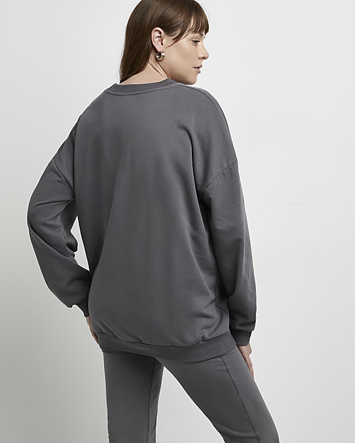 Grey oversized maternity sweatshirt