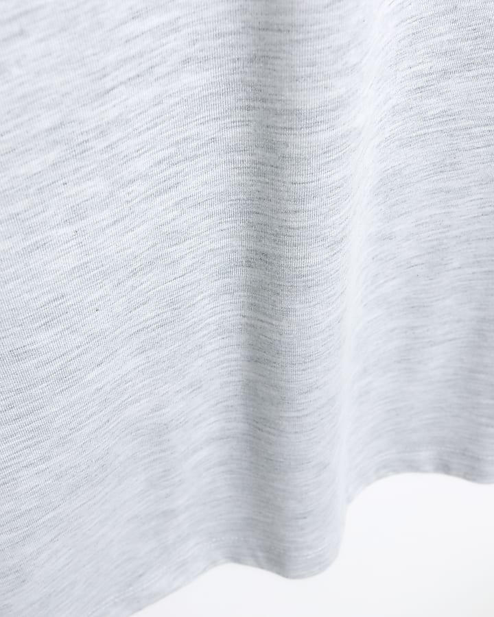 Grey oversized t-shirt