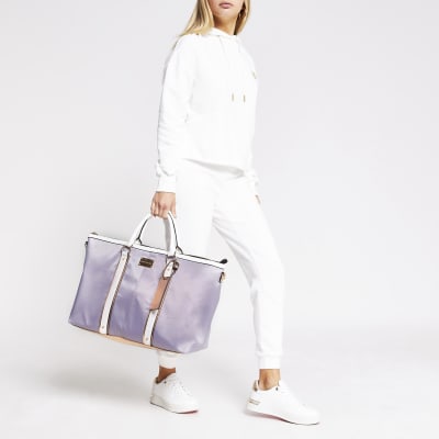 Grey panelled weekend bag