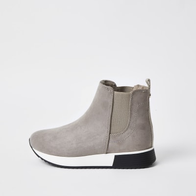 Grey pull on trainers | River Island