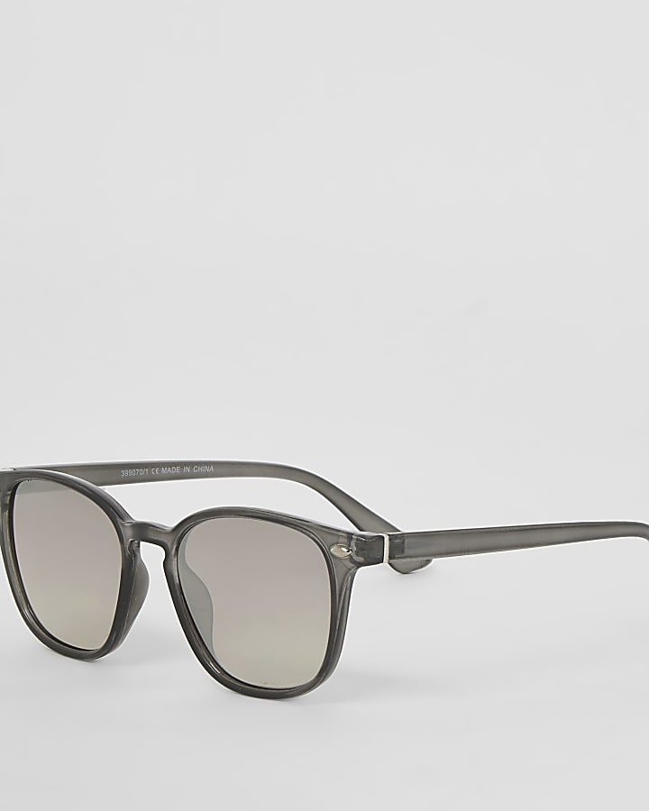 Grey retro shape slim sunglasses