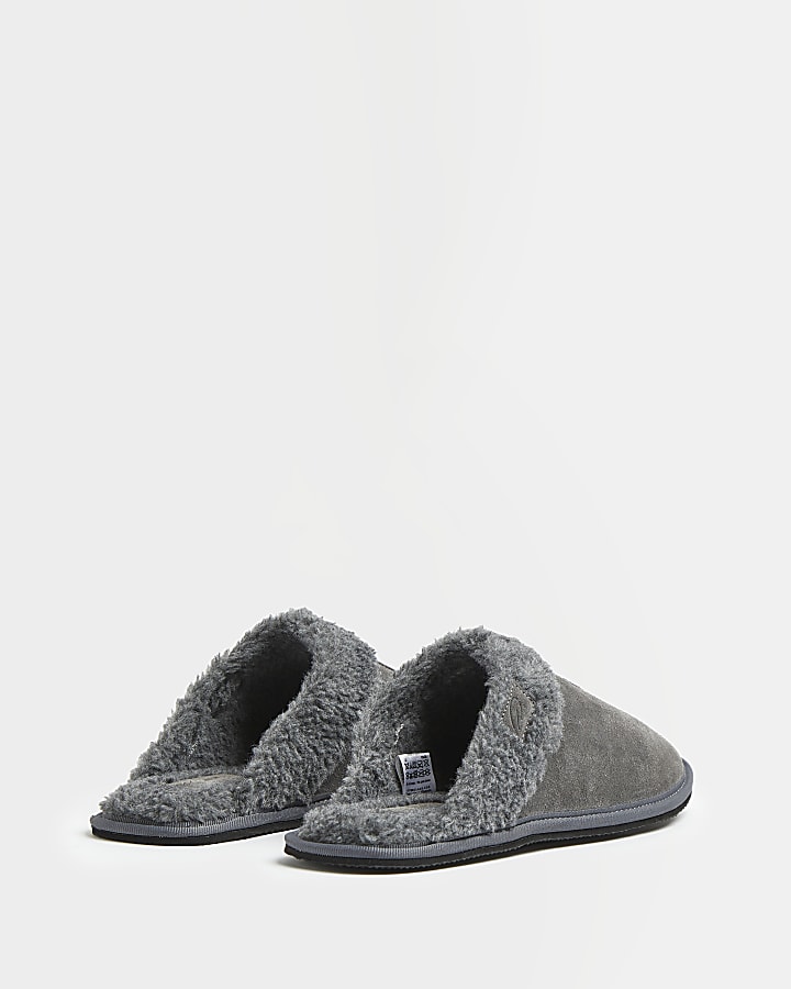 grey river island slippers