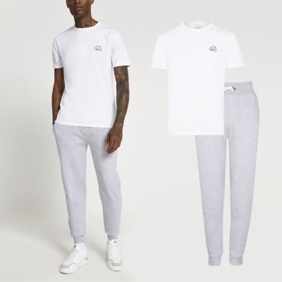 grey joggers white t shirt