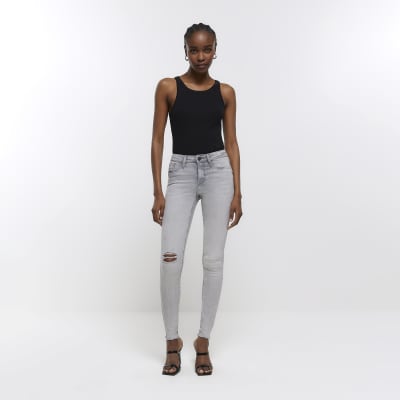 https://images.riverisland.com/is/image/RiverIsland/grey-ripped-molly-super-skinny-jeans_754791_main?$ProductImagePortraitMedium$