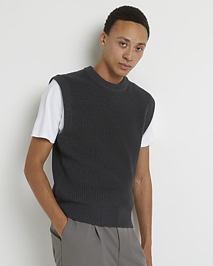 Grey slim fit crew neck knitted vest