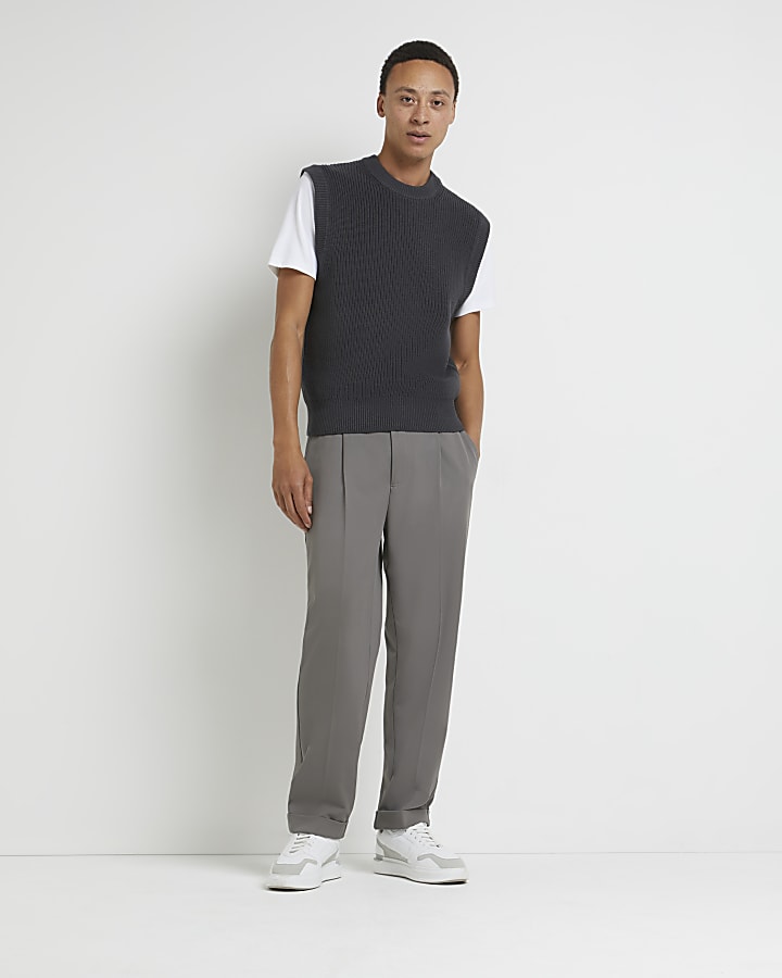 Grey slim fit knit sleeveless jumper