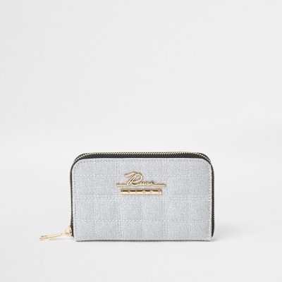 Grey sparkle quilted zip purse