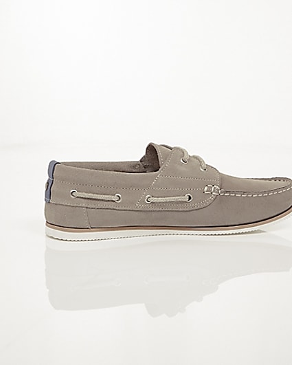 360 degree animation of product Grey suede lace-up boat shoes frame-11