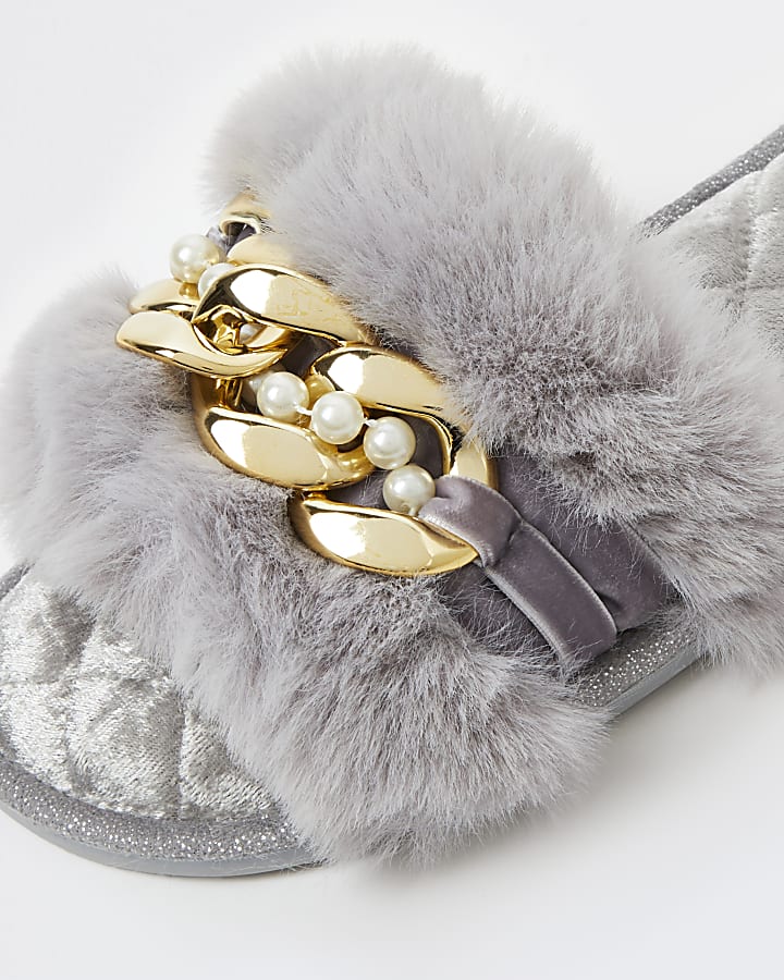 Grey wide fit chain detail slipper