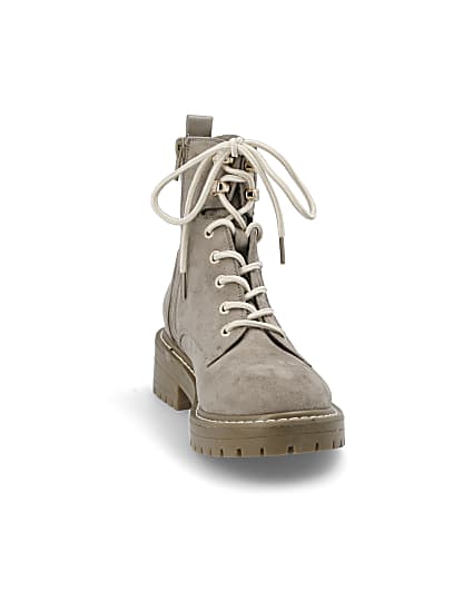360 degree animation of product Grey wide fit chunky lace-up boots frame-20