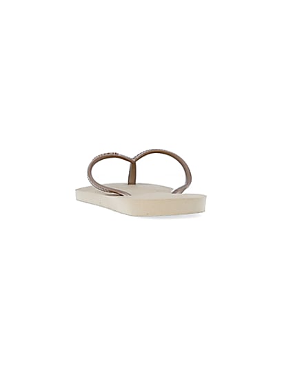 360 degree animation of product Havaiana gold flip flops frame-8