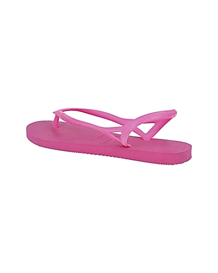 360 degree animation of product Havaiana pink flip flops frame-5