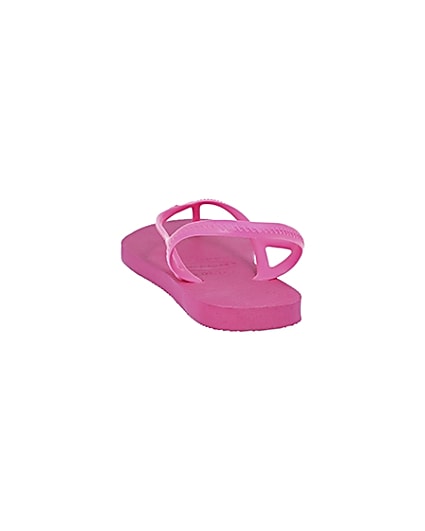360 degree animation of product Havaiana pink flip flops frame-8