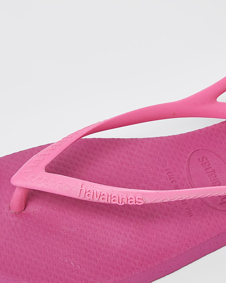 Havaiana pink flip flops