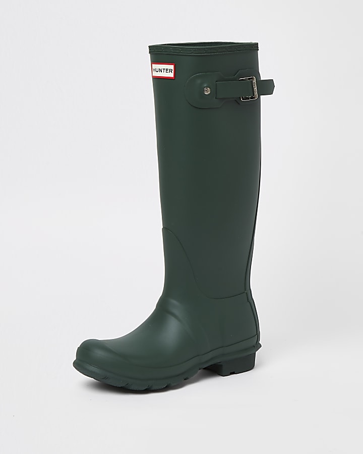 Hunter green wellington boots
