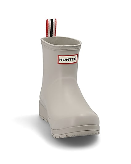 360 degree animation of product Hunter Original grey short wellington boots frame-20