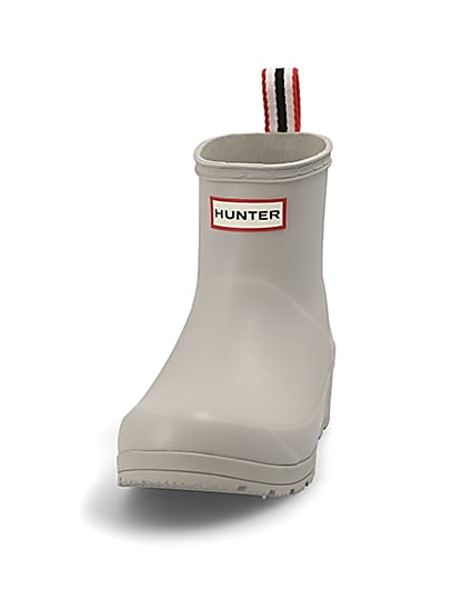 360 degree animation of product Hunter Original grey short wellington boots frame-22
