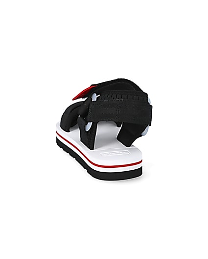 360 degree animation of product Hunter Originals black velcro strappy sandals frame-8