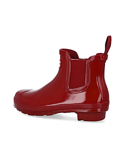360 degree animation of product Hunter red chelsea wellington boots frame-5