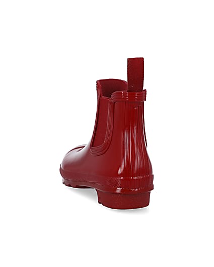 360 degree animation of product Hunter red chelsea wellington boots frame-8