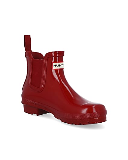 360 degree animation of product Hunter red chelsea wellington boots frame-18