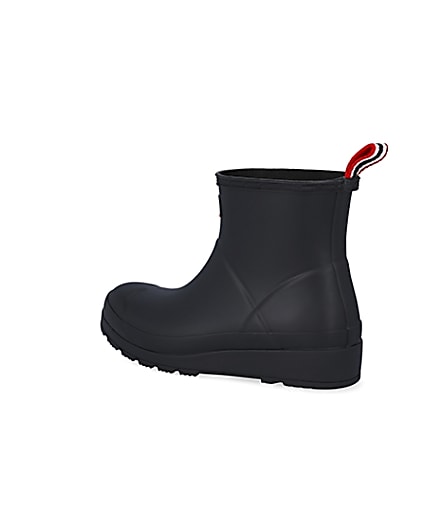 360 degree animation of product Hunters black short boot wellies frame-5