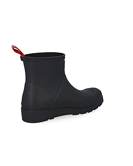360 degree animation of product Hunters black short boot wellies frame-13