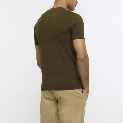 Khaki muscle fit tshirt River Island
