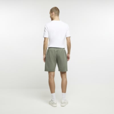 Khaki slim fit casual shorts River Island