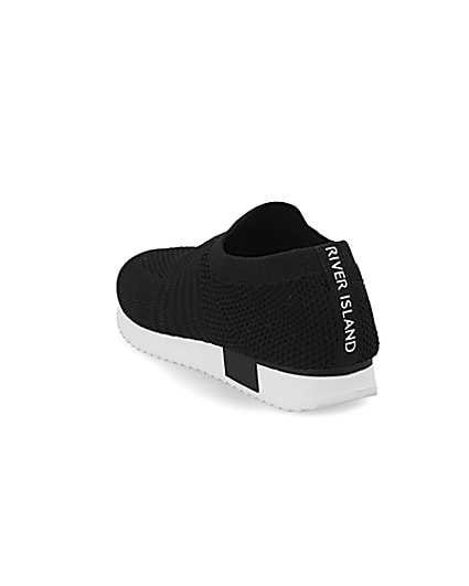 360 degree animation of product Kids black knit runner trainers frame-7