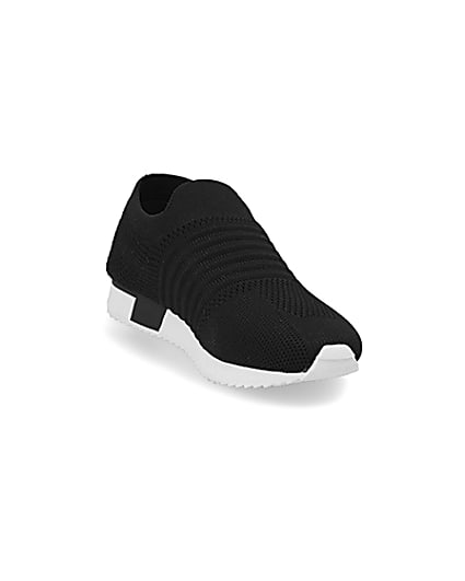360 degree animation of product Kids black knit runner trainers frame-19