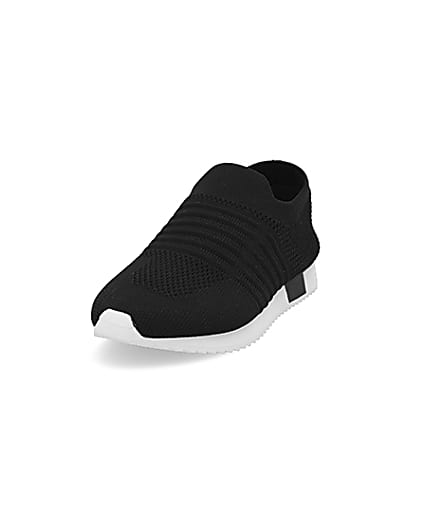 360 degree animation of product Kids black knit runner trainers frame-23