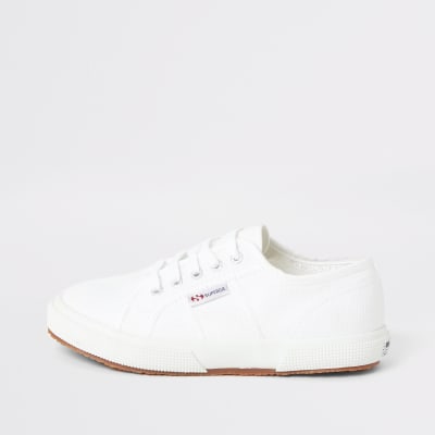 white lace plimsolls