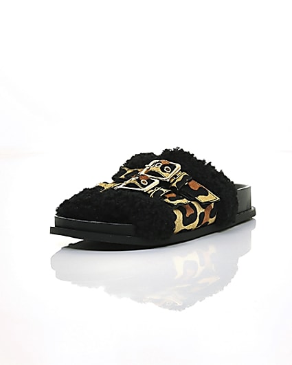 360 degree animation of product Leopard print buckle shearling sliders frame-1