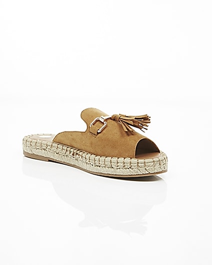 360 degree animation of product Light brown backless espadrille loafers frame-7