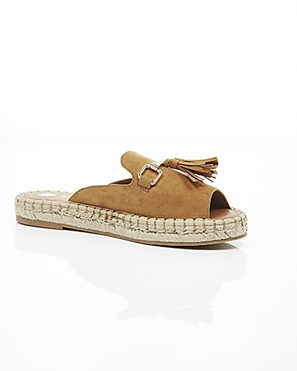 360 degree animation of product Light brown backless espadrille loafers frame-8